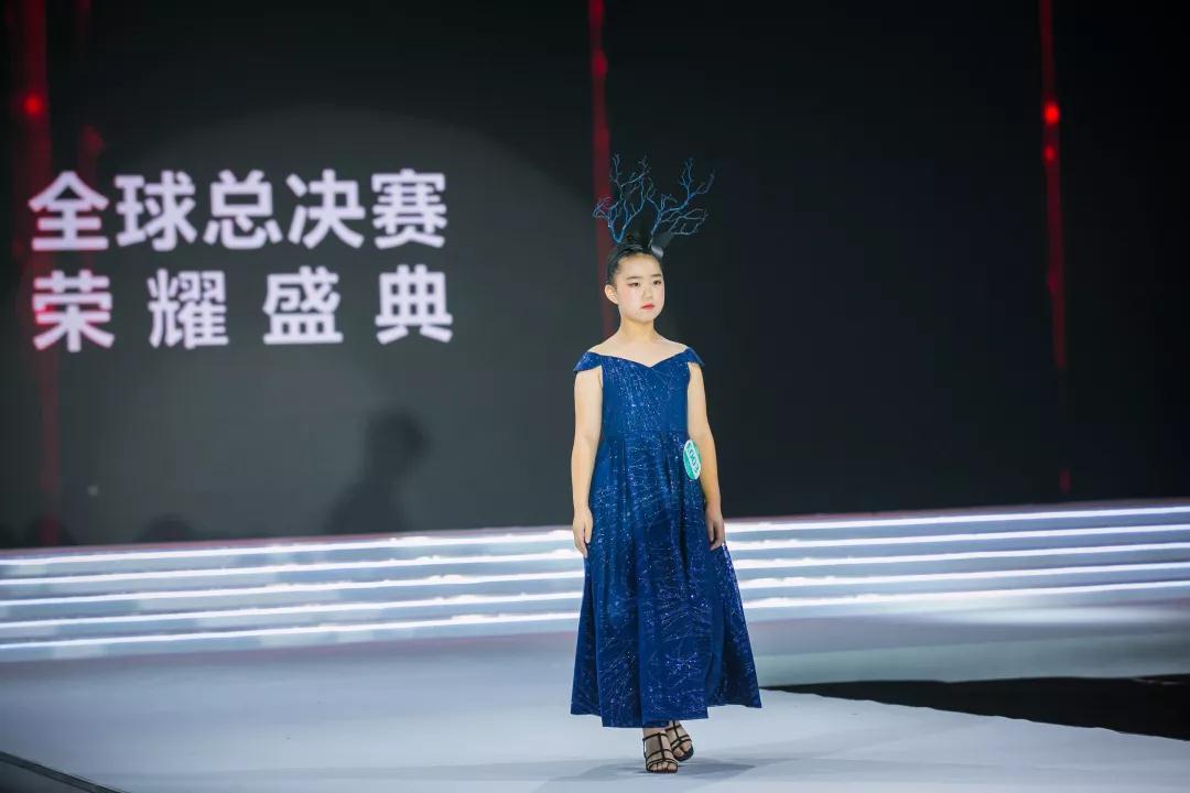 银奖 曹诗语