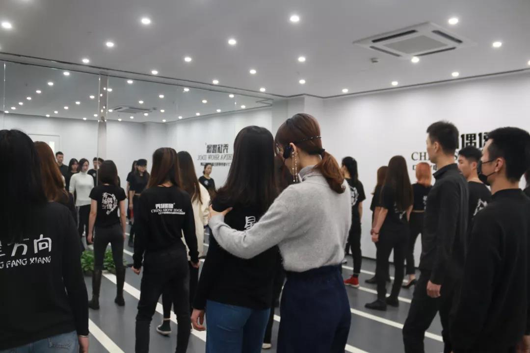 微信图片_20191121145934.jpg
